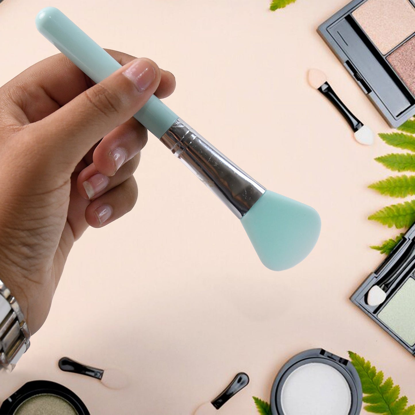 Soft Silicone Face Mask Applicator Brush (1 Pc)