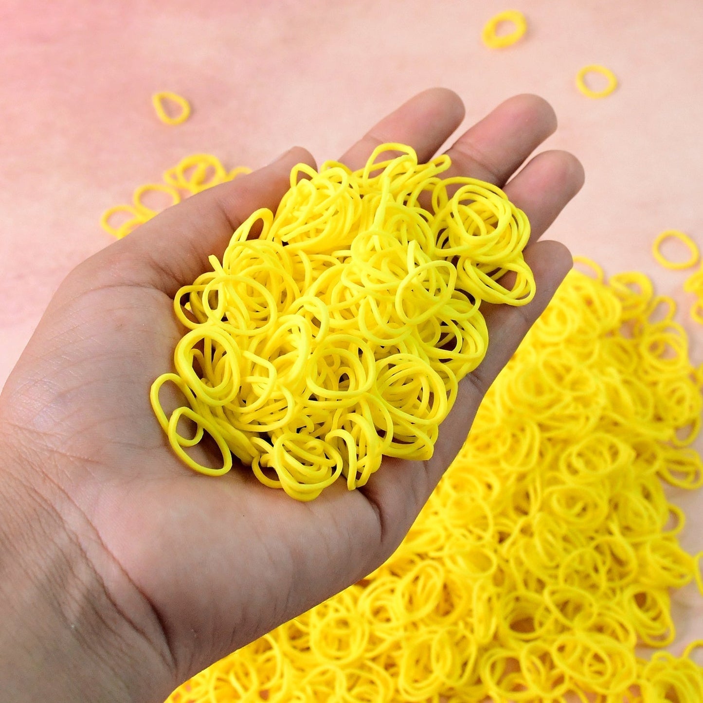 Premium Strong Elastic Rubber Bands – Multipurpose Bands (Approx. 125 to 140 gm Pack)