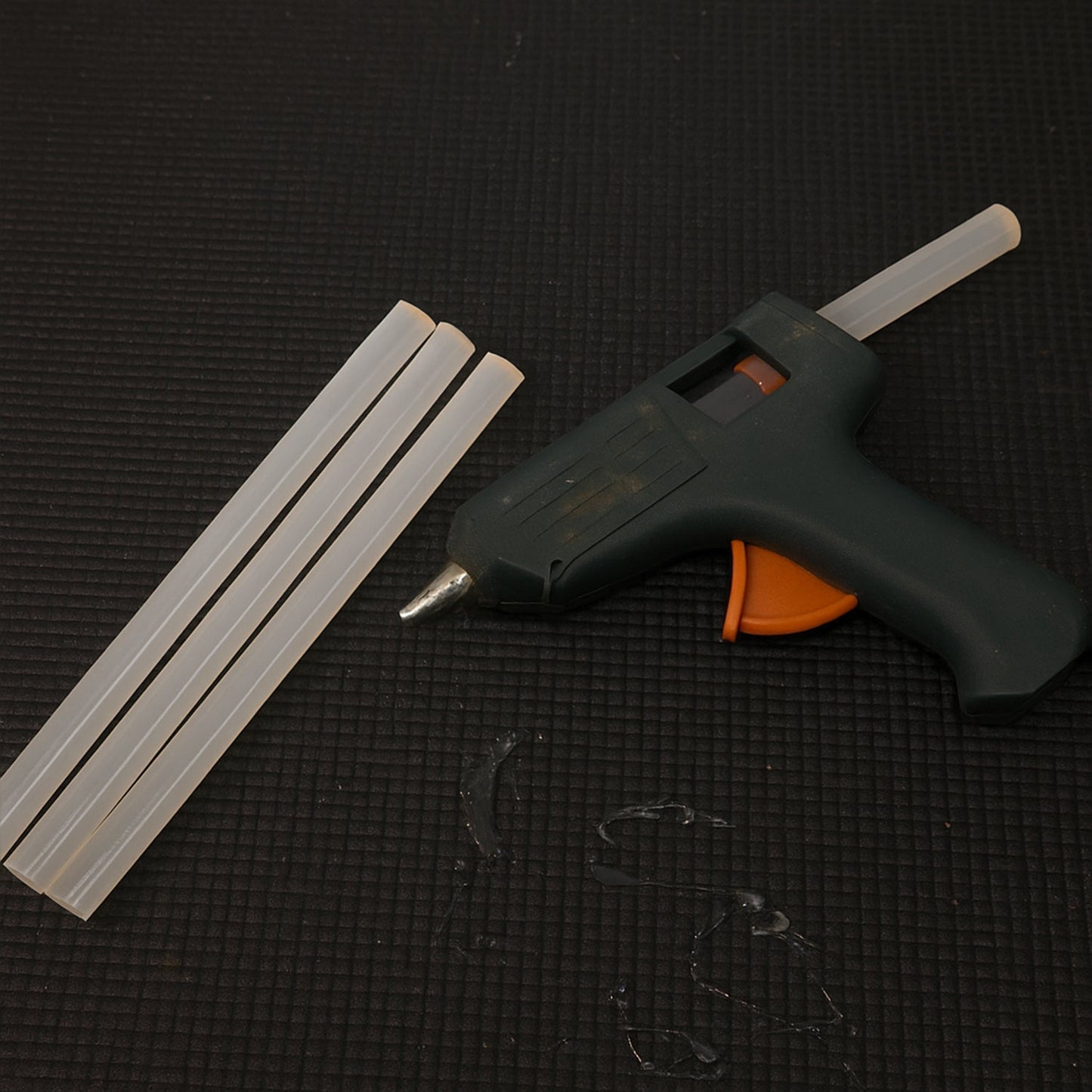 Hot Melt Glue Sticks for Glue Gun – 20 cm Long