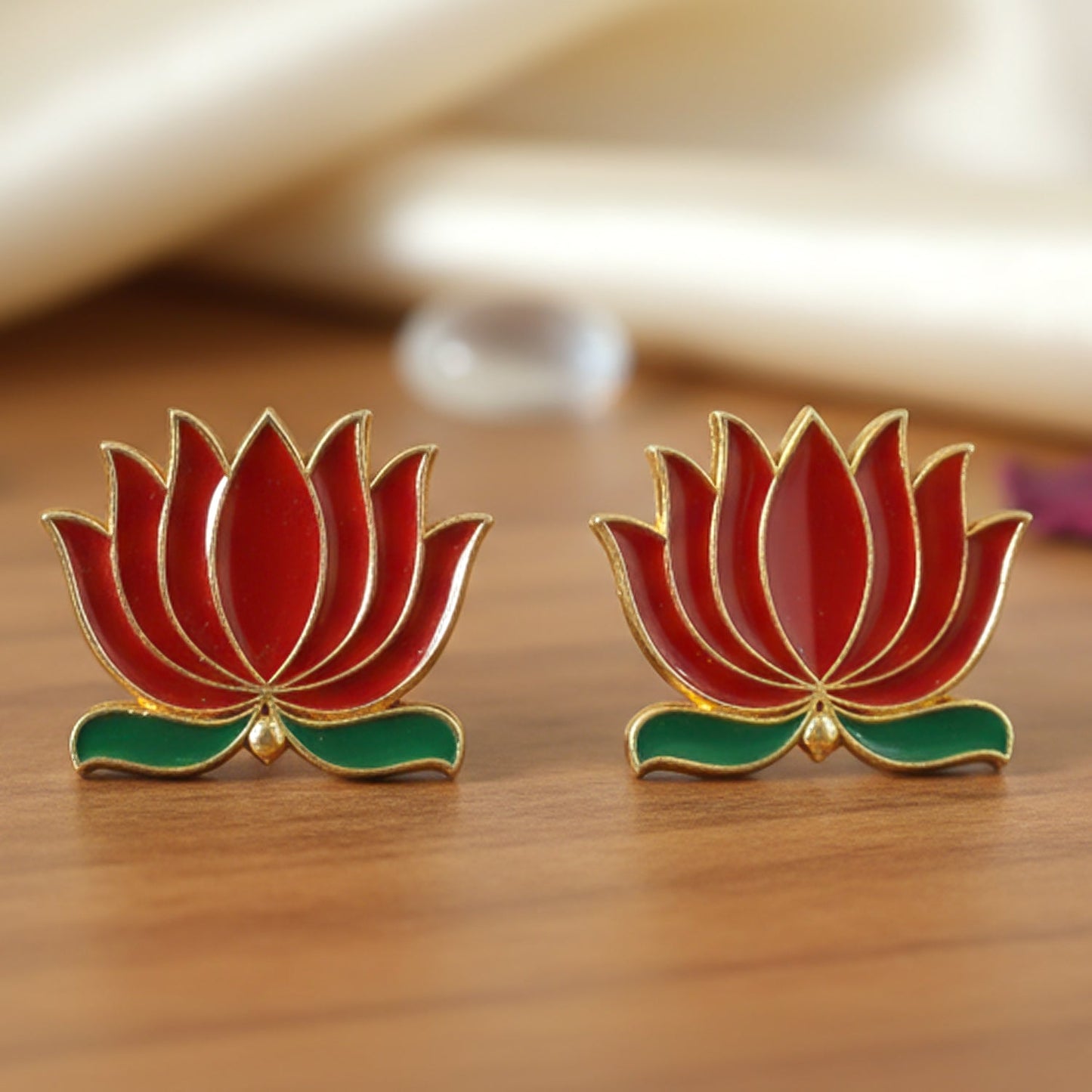 Traditional Red Lotus Design Necklace with Stud Earrings Set( 1 Set)
