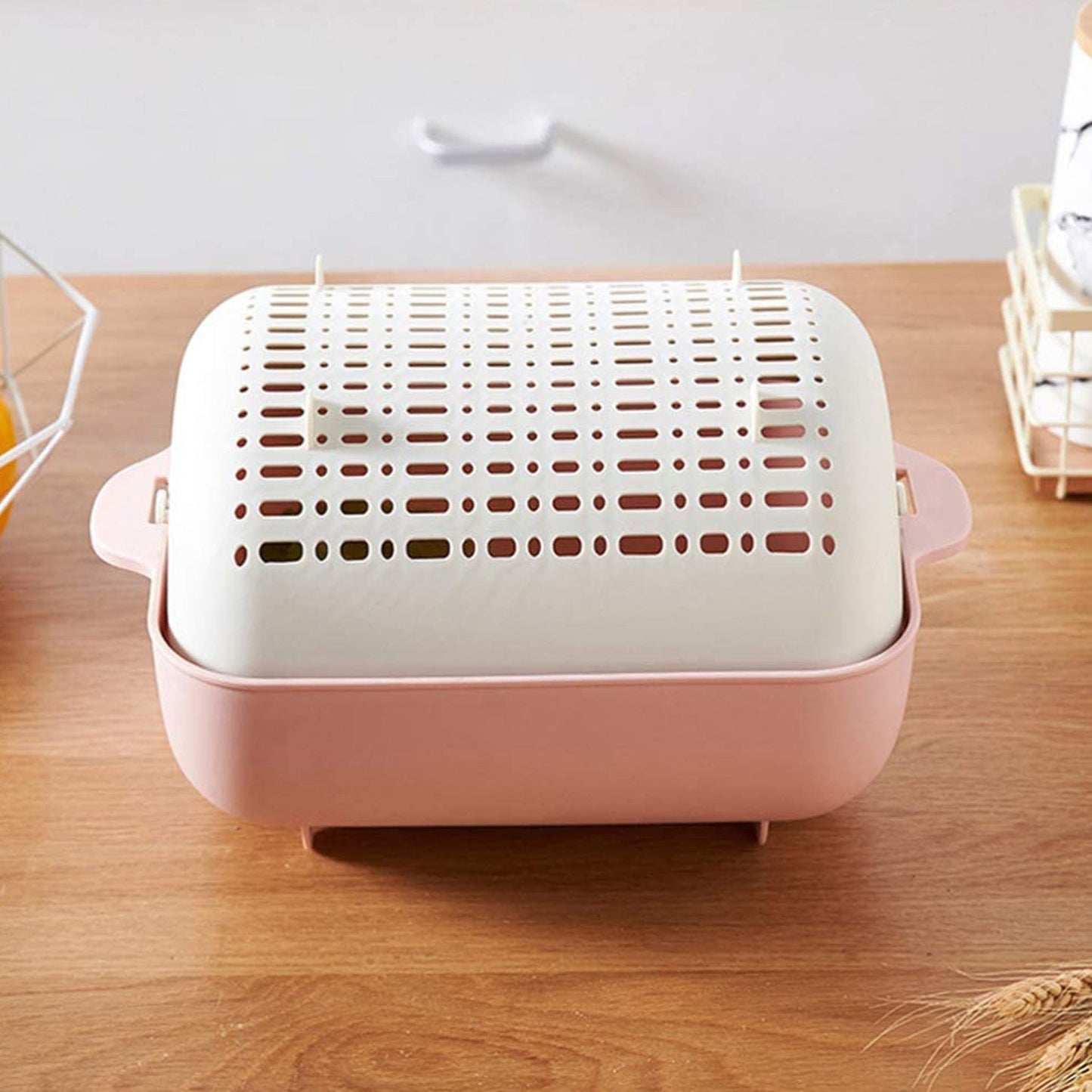 Multifunctional BPA Free Double Layered Plastic Rotatable Strainer Basket (Multicolor)
