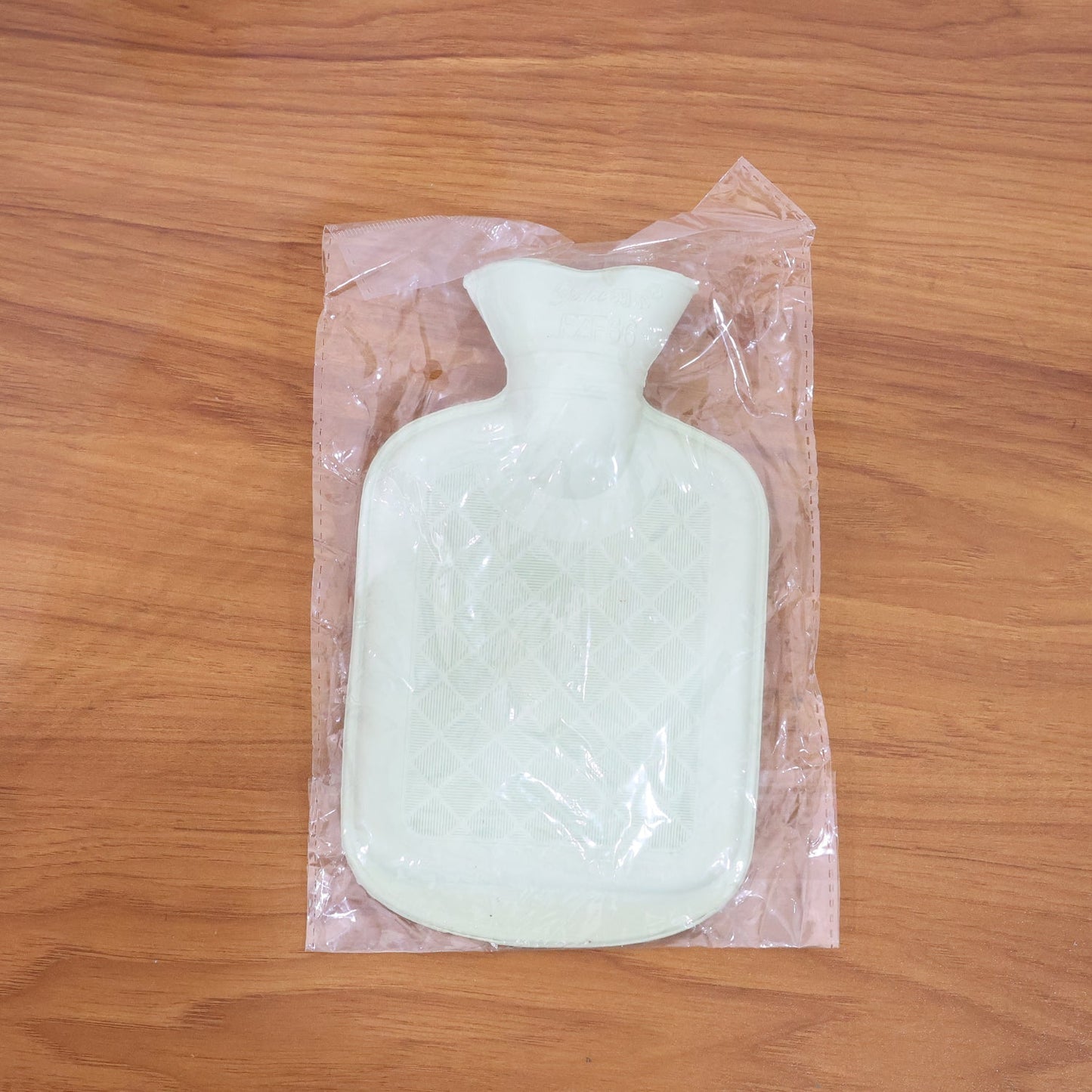 Premium Hot Water Bag for Pain Relief, Relaxation & Comfort (1 Pc)