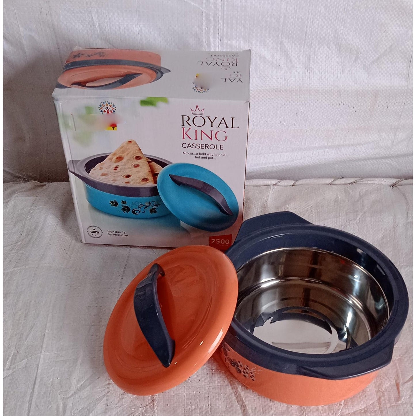 Casserole Box for Food Searving Inner Steel Insulated Casserole Hot Pot (Approx 2500 ml)