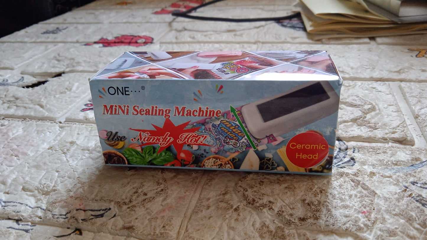 Mini Plastic Bag Sealer – Portable Heat Sealing Machine, Battery Operated (1 Pc)