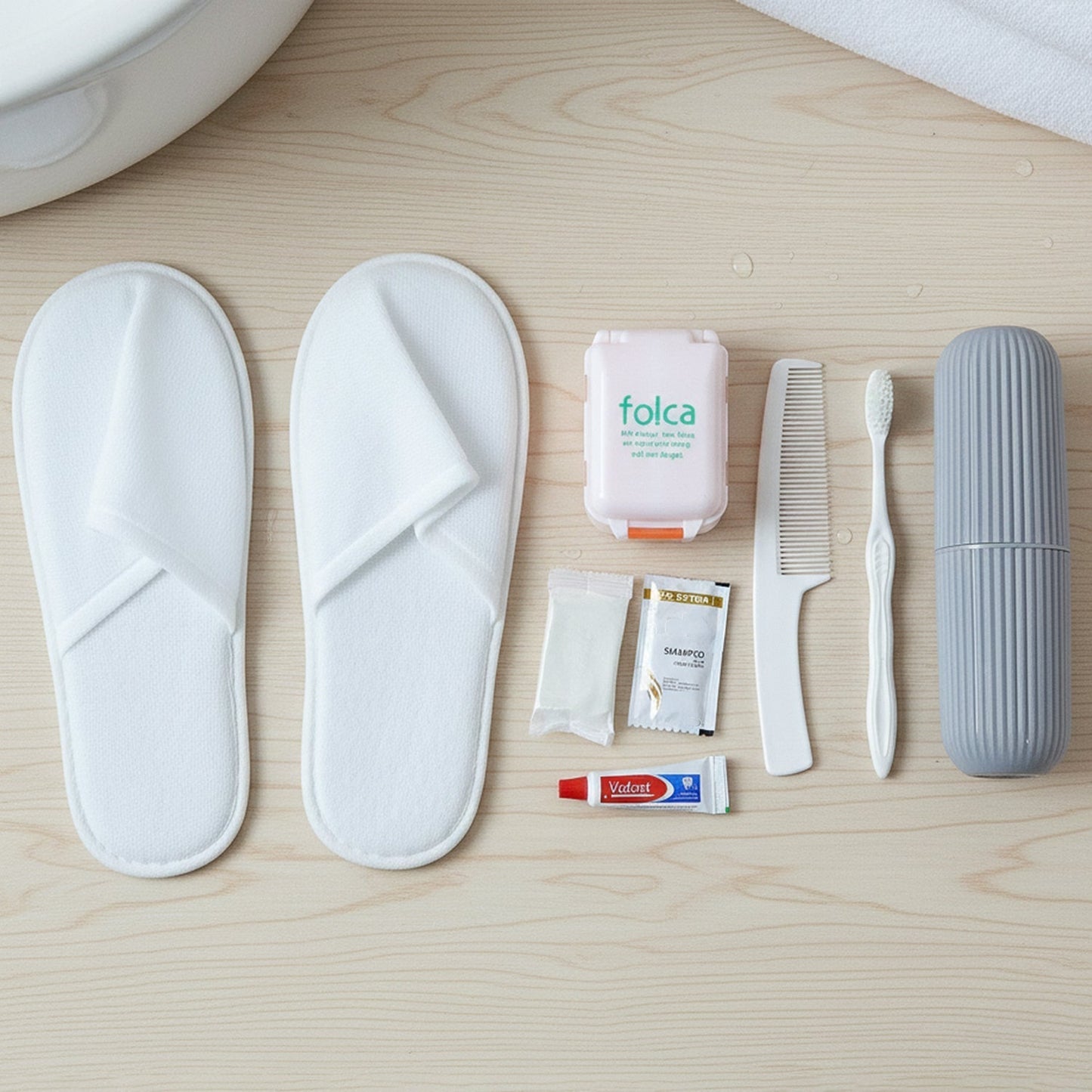 8 in 1 Compact Travel Grooming Kit (1 Set)