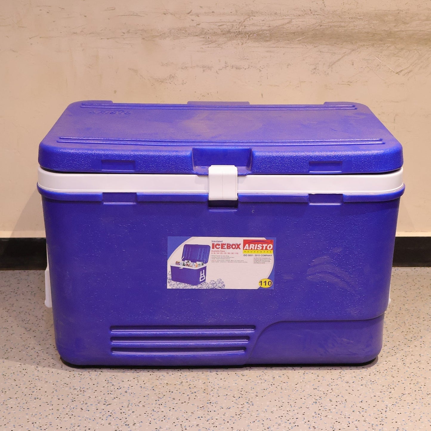 Heavy Duty Insulated Ice Box (1 Pc, 110 Ltr, 71x48 Cm)