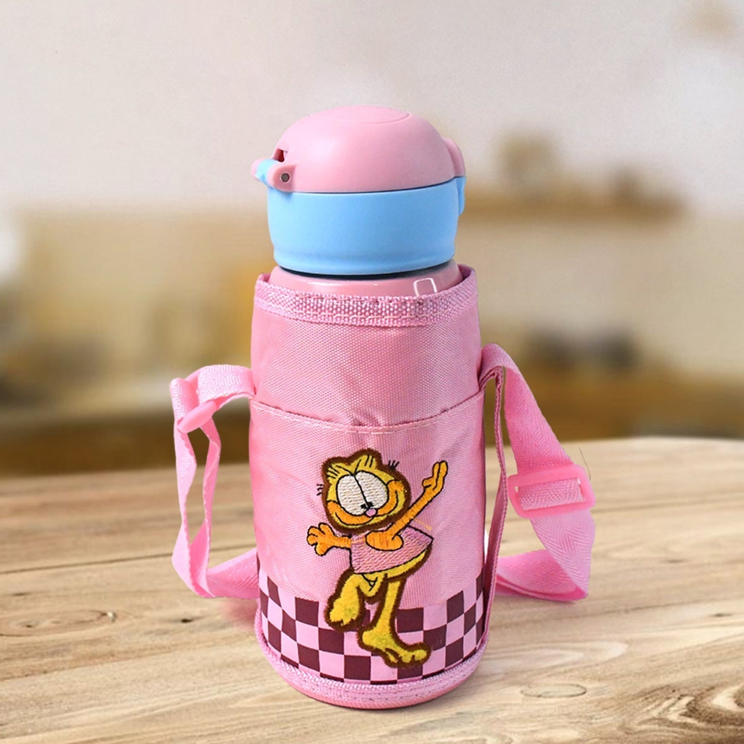 Thermos steel Double Wall Vacuum Bottle With Cover & Strap 600ml Approx