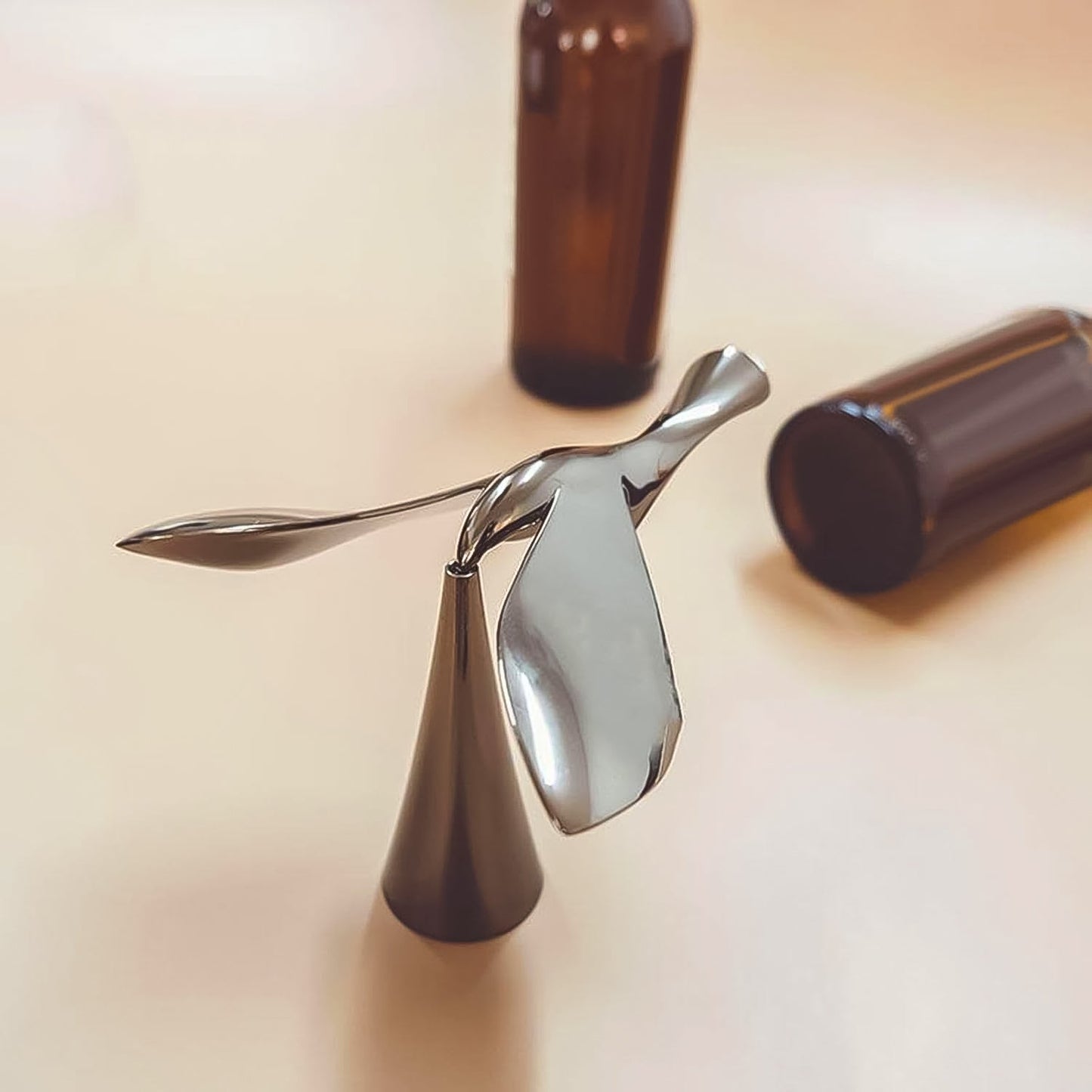 Manual Bottle Opener Bird Shaped Tumbler Balance toy Also (1 Pc)