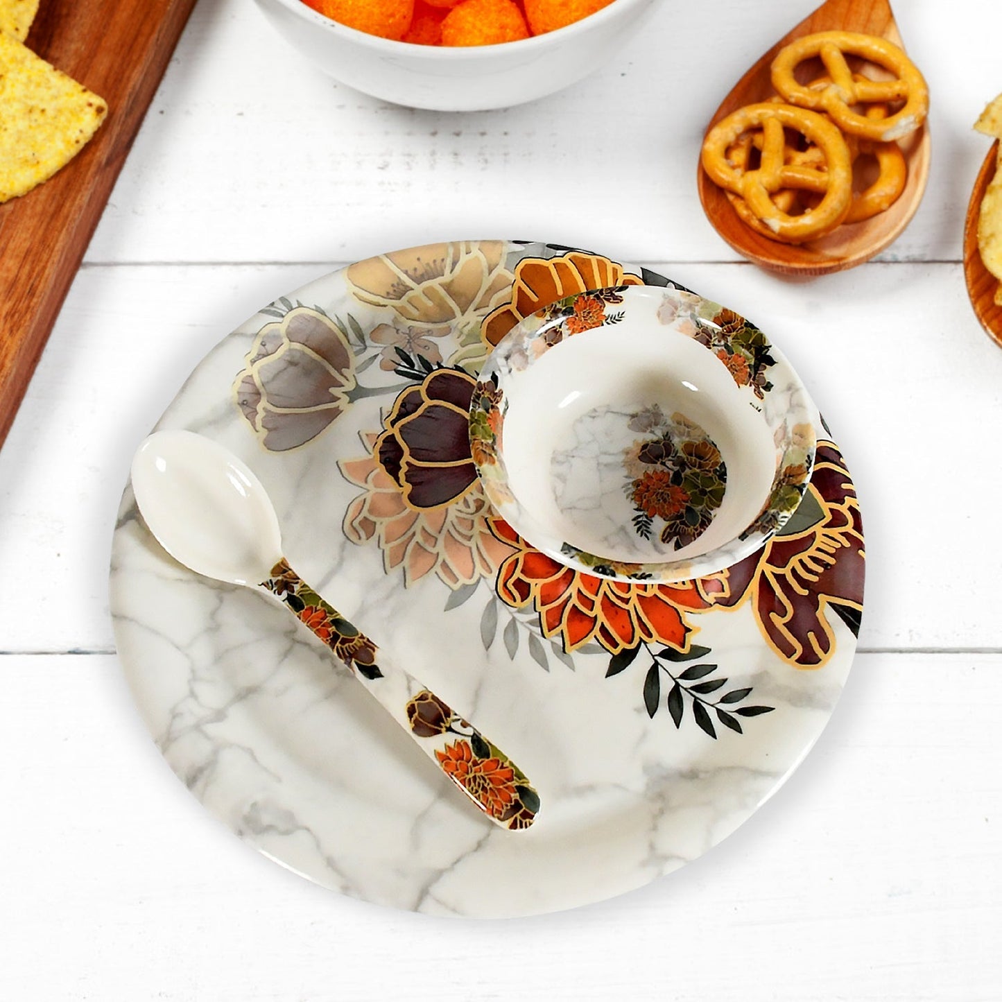 Dream 18-Piece Plastic Dinner Set – Unique Flower Design, 6 Plates, 6 Bowls & 6 Spoons, Microwave & Dishwasher Safe