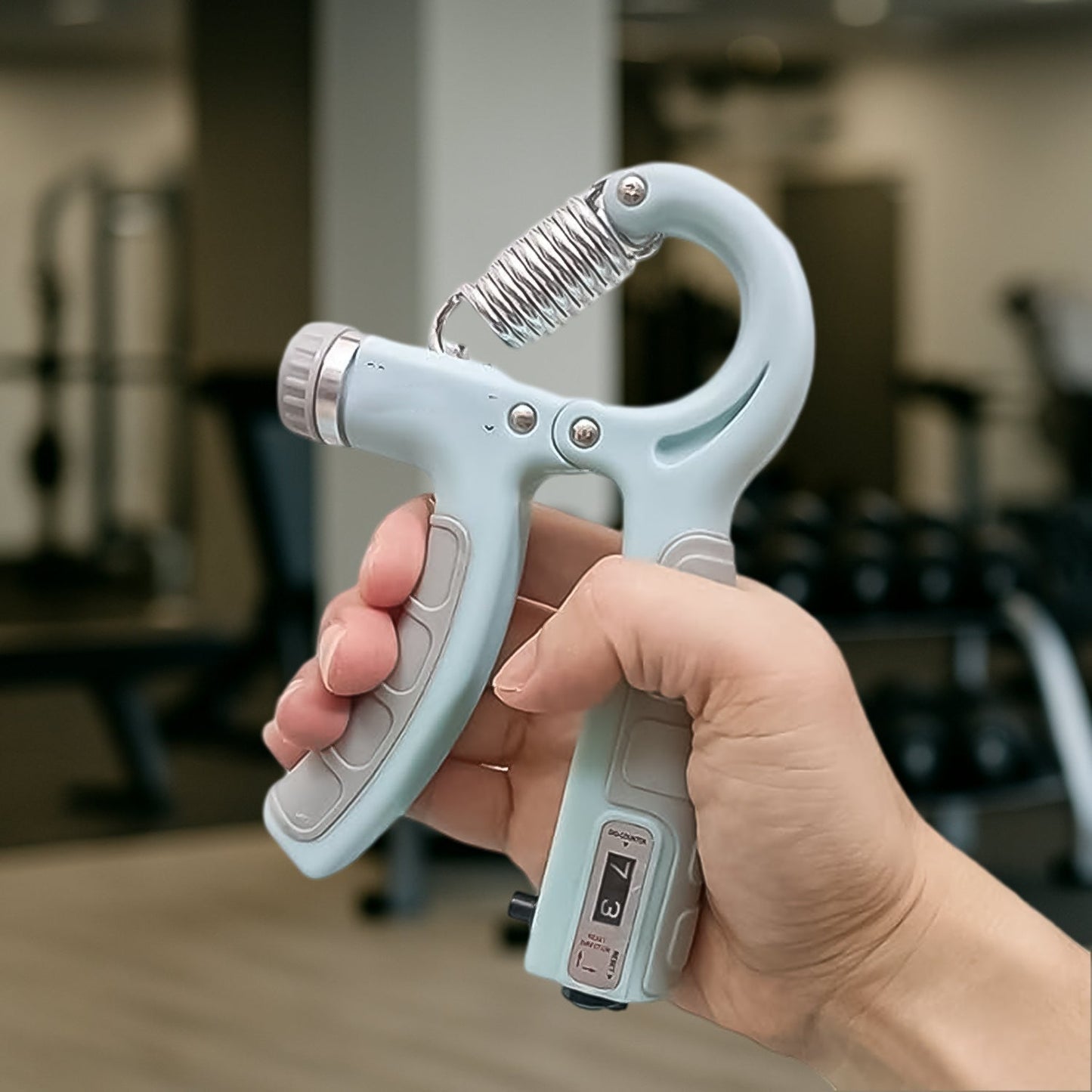 Gym Fitness Hand Grip Men Adjustable Finger Heavy Exerciser Strength for Muscle Recovery Hand Gripper Trainer strengthener (1 Pc)