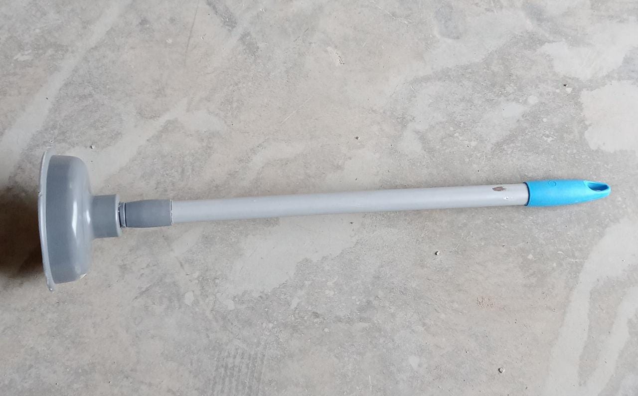 Toilet Plunger â€“ For Clogs in Bowls & Sinks in Homes & Commercial Buildings