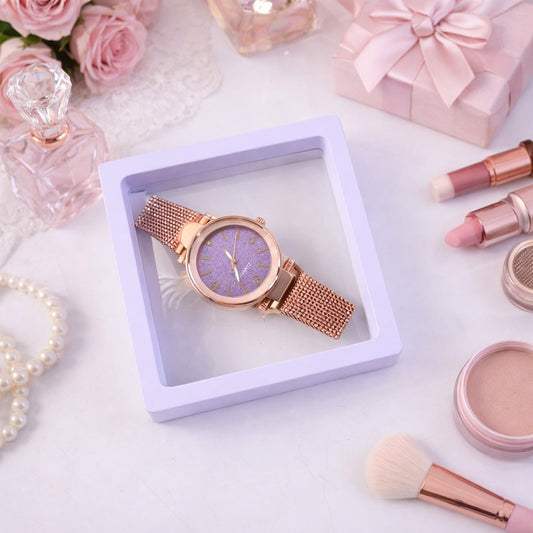 Elegant WomenÕs Analog Wrist Watch with Display Box