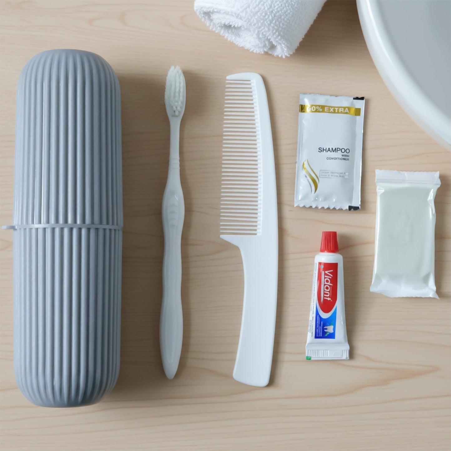 8 in 1 Compact Travel Grooming Kit (1 Set)