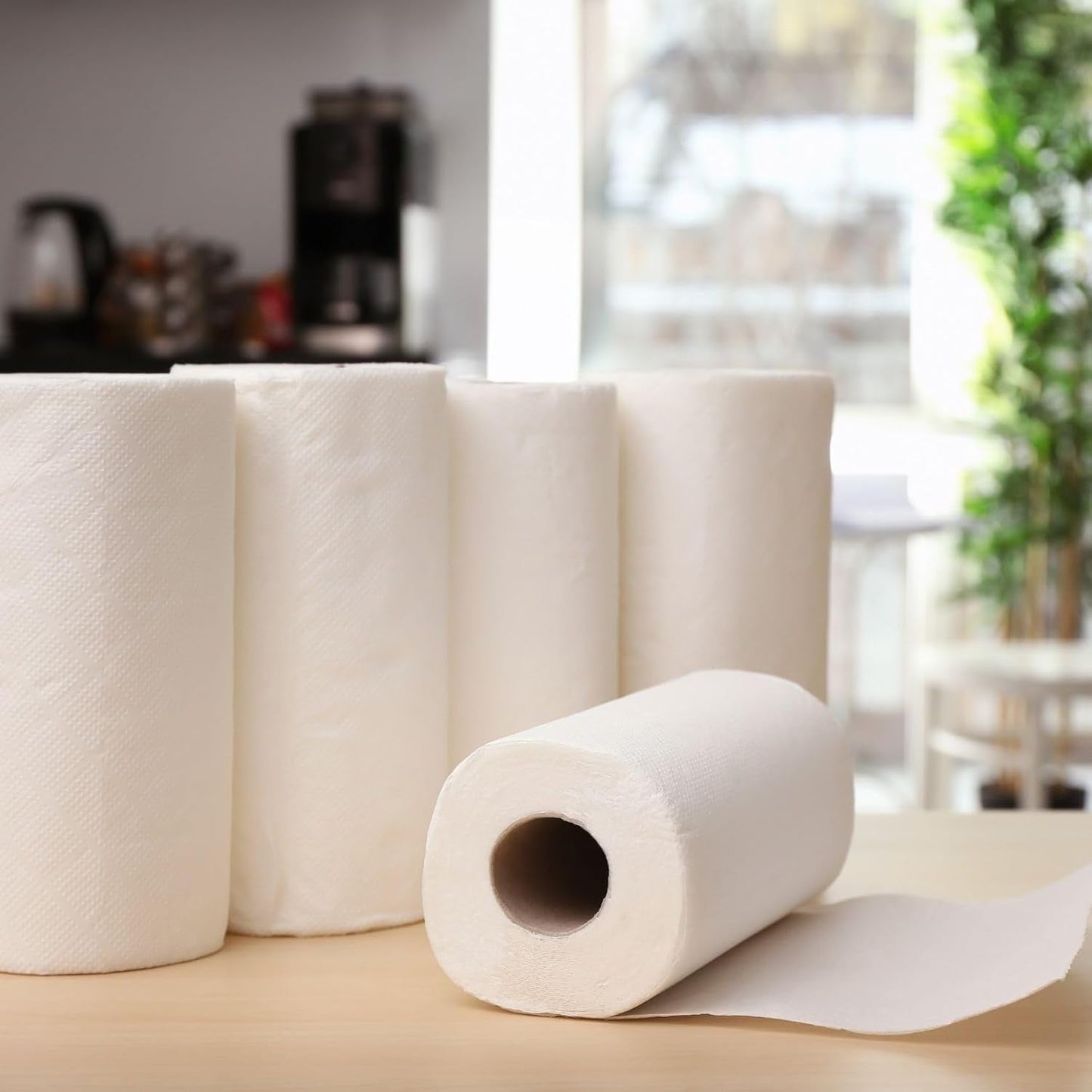 Freshee Super-Absorbent Kitchen Roll 4-in-1 Paper Towels (4 Rolls Ã— 60 Sheets = 240 Sheets)
