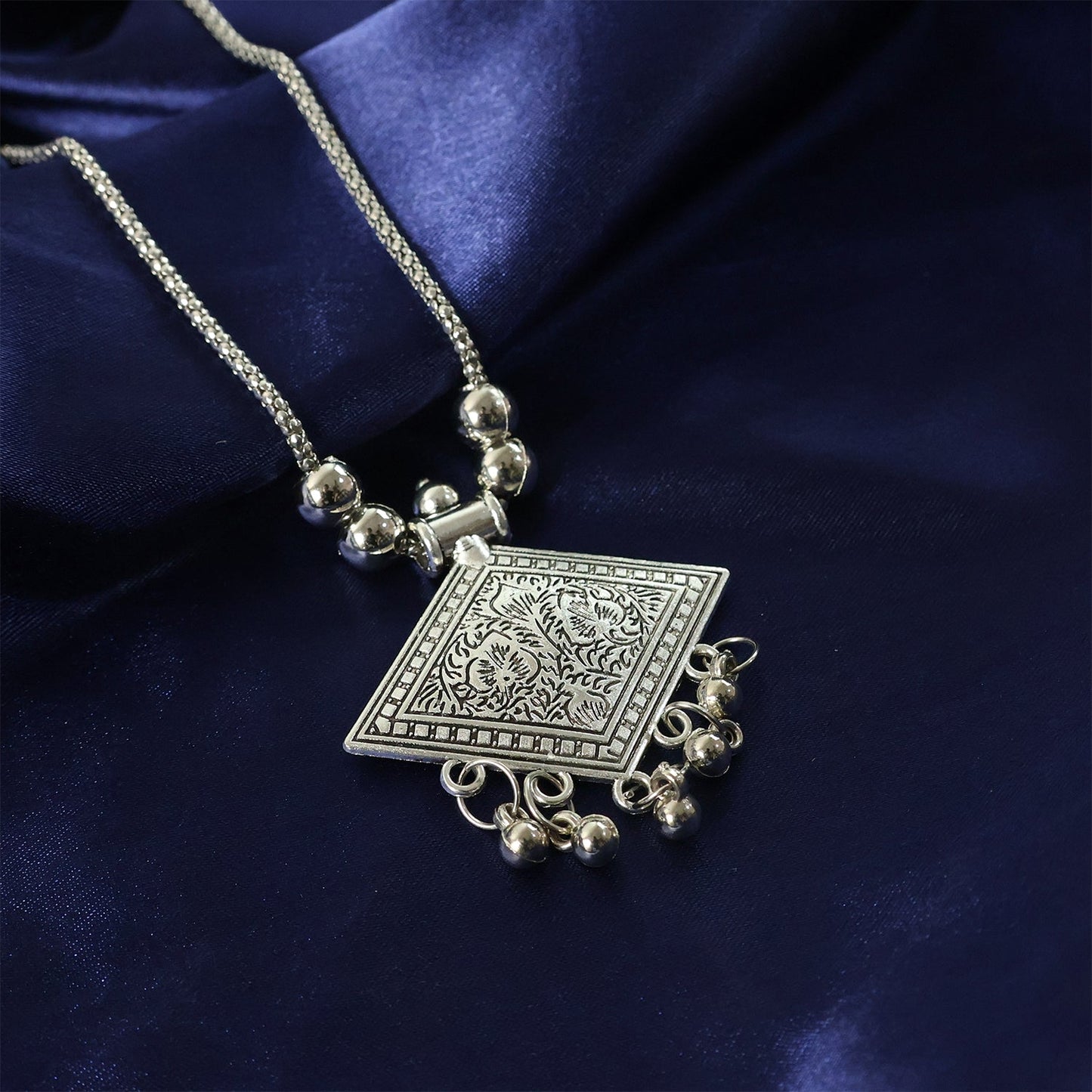 Antique Silver-Tone Square Floral Motif Oxidized Pendant Necklace (1 Pc)