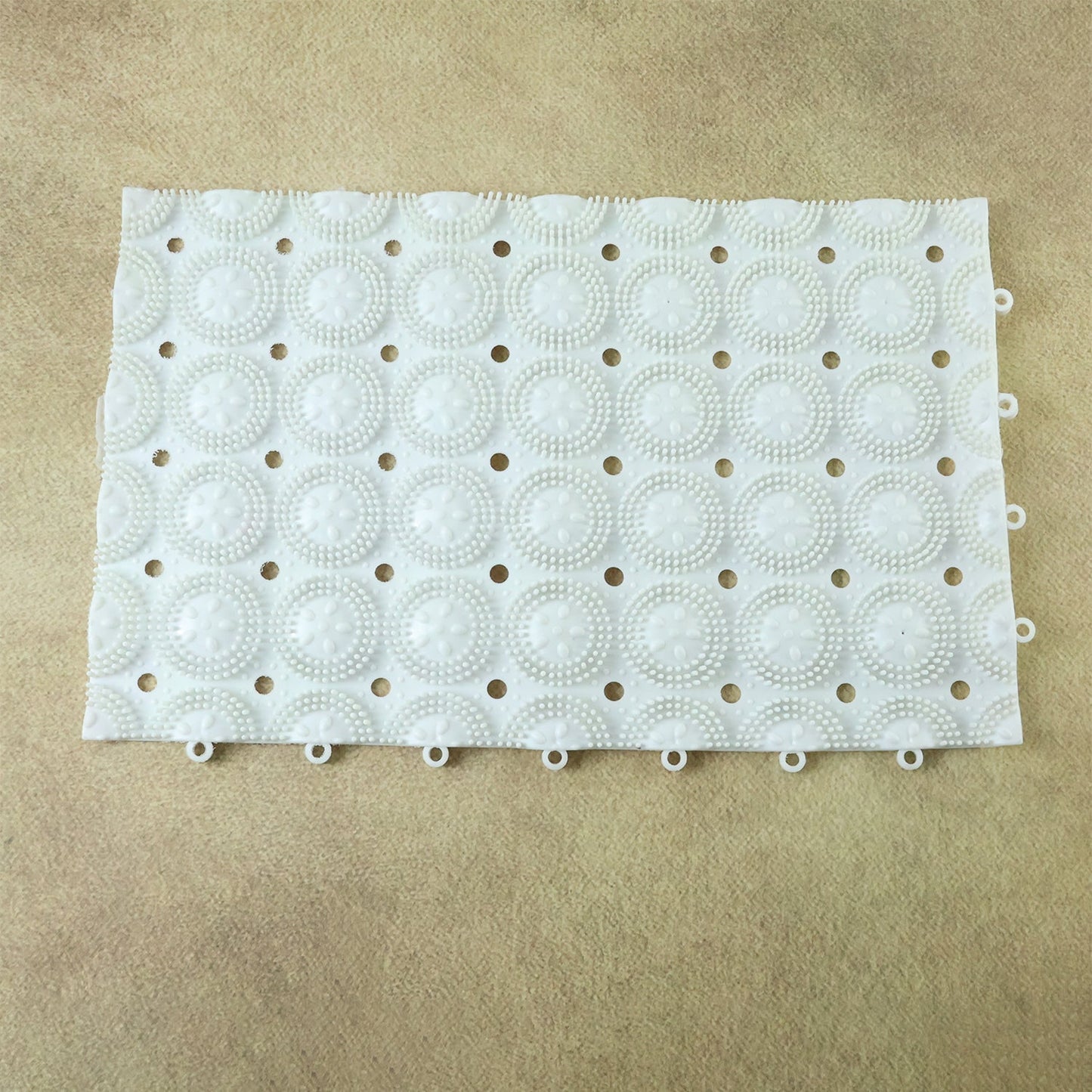 Anti-Slip Bathroom Massage Mat with Suction Cups (33 ? 21 cm / 4 Pc)